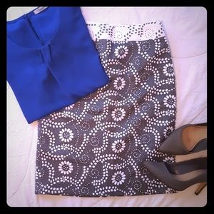 Grey BR skirt, size 0, NWOT